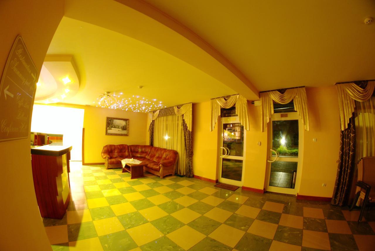 Hotel Mirage Sudovaya Vishnya 외부 사진